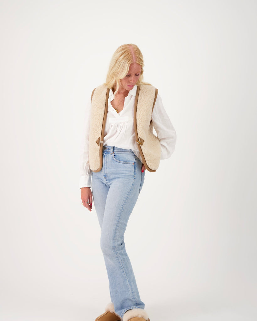 Gilet-sans-manche-mouton-femme-beige