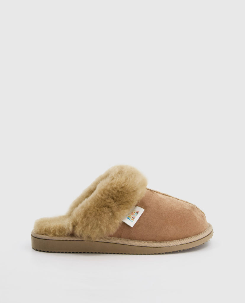 chaussons-mules-fourrees-femme-camel-profil